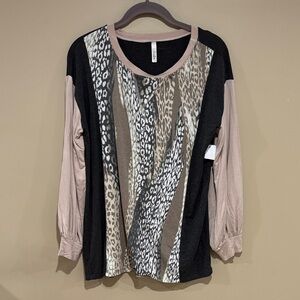 Balloon sleeve animal print pullover